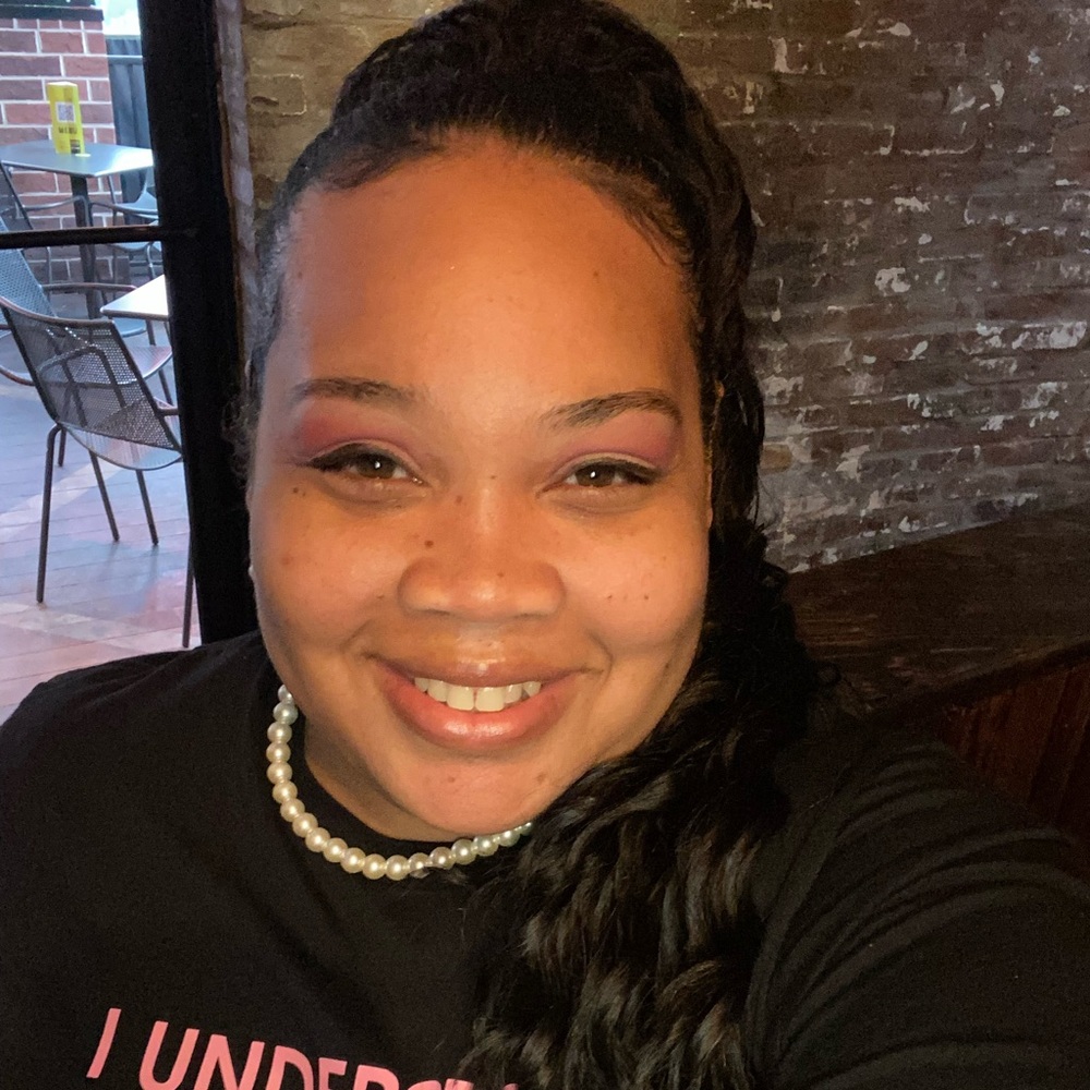 Meet your Posher, Keisha